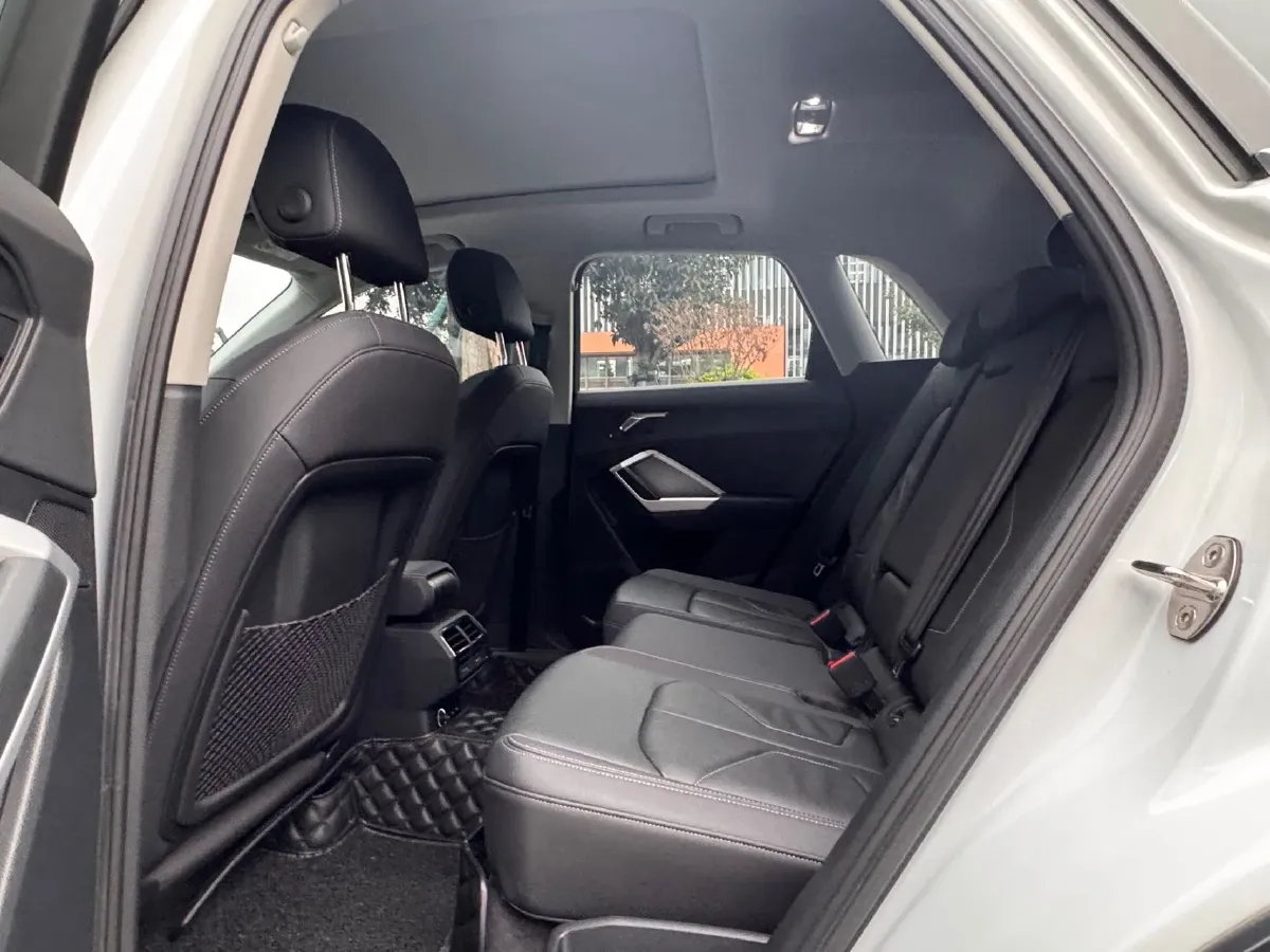 2021 Audi Q3 1.4T 150HP L4 7DCT,autocango,china used car exporter,china ev exporter,chinese used car exporter,chinese used ev exporter