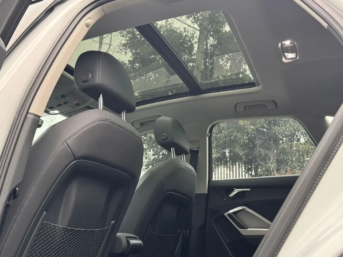 2021 Audi Q3 1.4T 150HP L4 7DCT,autocango,china used car exporter,china ev exporter,chinese used car exporter,chinese used ev exporter