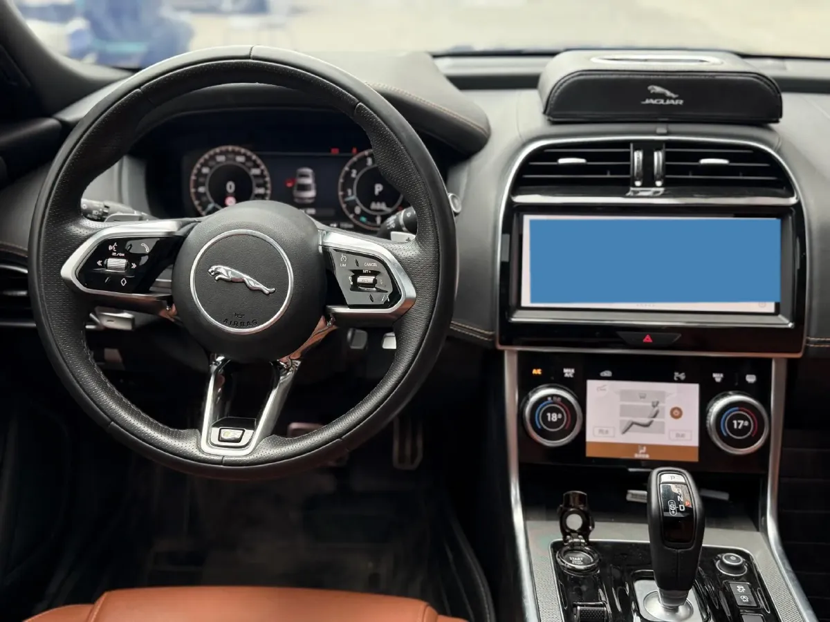 2024 Jaguar XEL 2.0T 250HP L4 8AT,autocango,china used car exporter,china ev exporter,chinese used car exporter,chinese used ev exporter