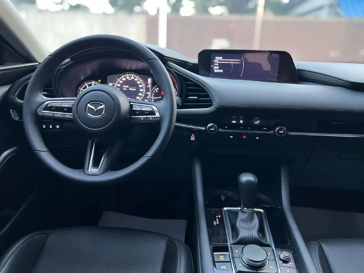 2022 Mazda 3 Axela 2.0L 158HP L4 6AT,autocango,china used car exporter,china ev exporter,chinese used car exporter,chinese used ev exporter