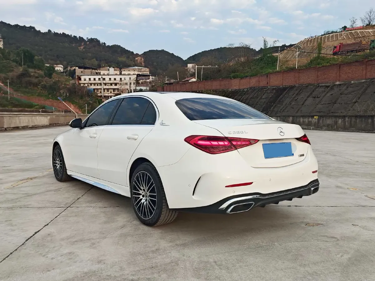 2023 Mercedes-Benz C Class 1.5T 204HP L4 9AT,autocango,china used car exporter,china ev exporter,chinese used car exporter,chinese used ev exporter