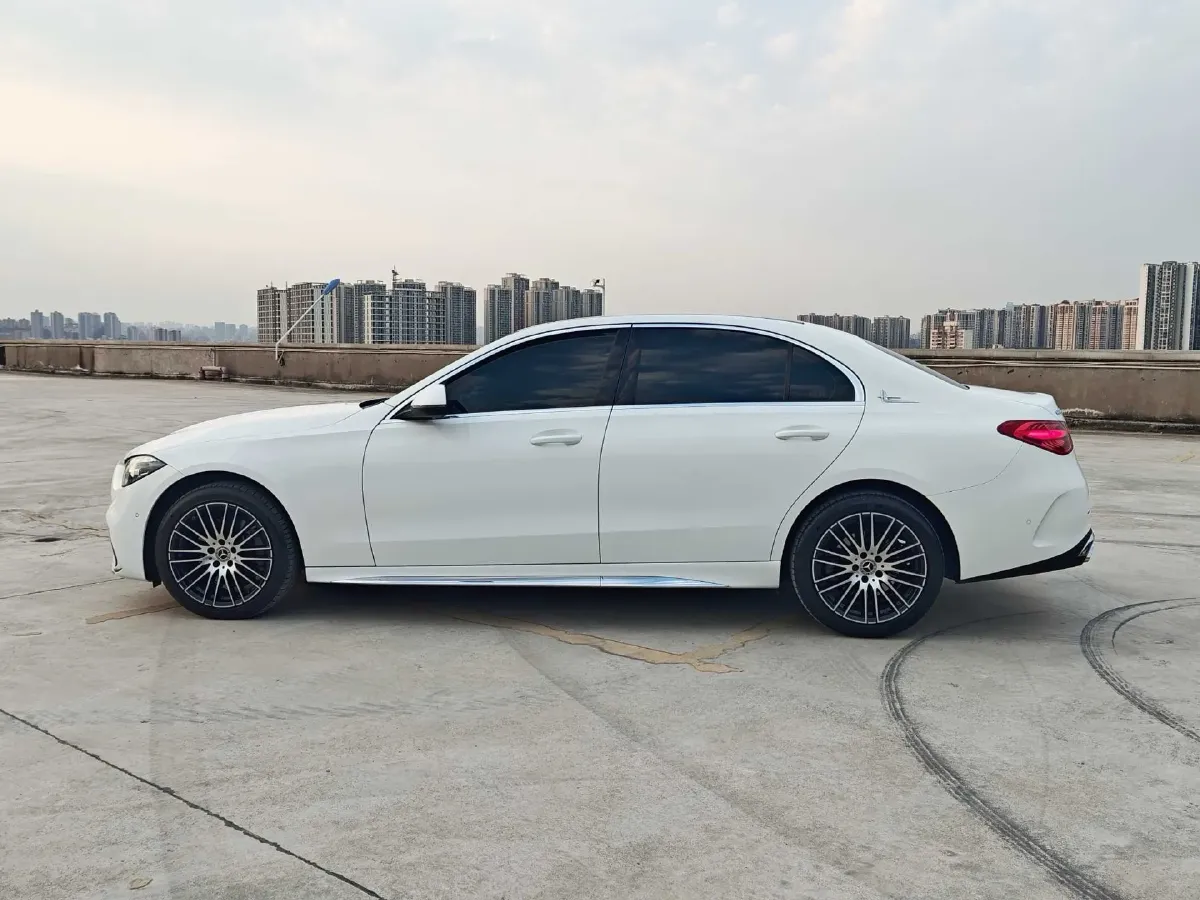 2023 Mercedes-Benz C Class 1.5T 204HP L4 9AT,autocango,china used car exporter,china ev exporter,chinese used car exporter,chinese used ev exporter