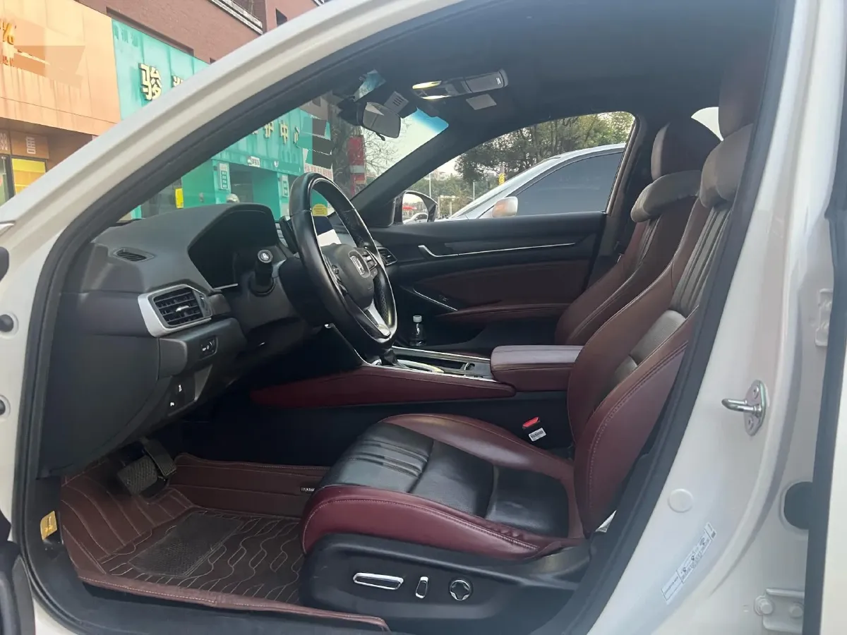 2022 Honda Inspire 1.5T 194HP L4 CVT,autocango,china used car exporter,china ev exporter,chinese used car exporter,chinese used ev exporter