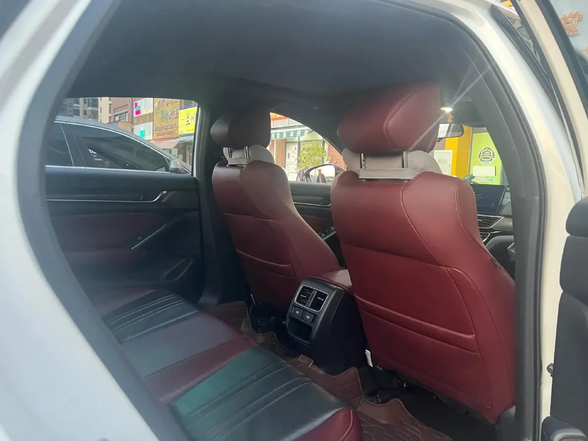 2022 Honda Inspire 1.5T 194HP L4 CVT,autocango,china used car exporter,china ev exporter,chinese used car exporter,chinese used ev exporter