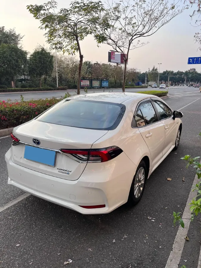 2023 Toyota Corolla 1.8L 98HP L4 E-CVT Hybrid,autocango,china used car exporter,china ev exporter,chinese used car exporter,chinese used ev exporter