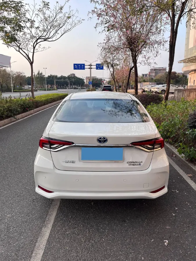 2023 Toyota Corolla 1.8L 98HP L4 E-CVT Hybrid,autocango,china used car exporter,china ev exporter,chinese used car exporter,chinese used ev exporter
