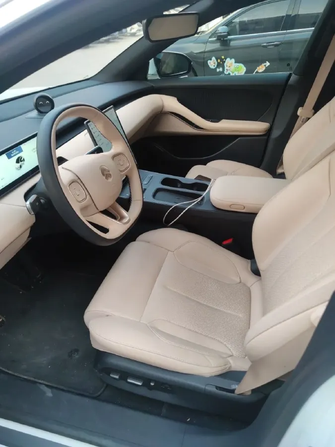 2024 NIO ET5 BEV 75KWH,autocango,china used car exporter,china ev exporter,chinese used car exporter,chinese used ev exporter