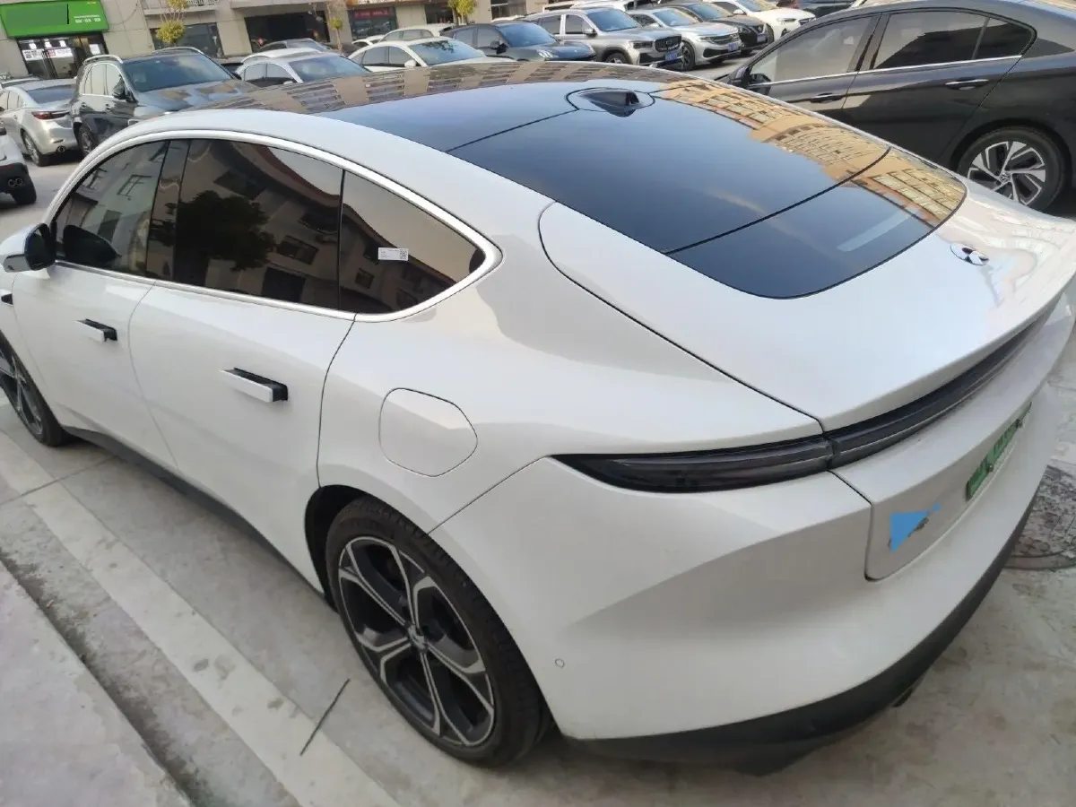 2024 NIO ET5 BEV 75KWH,autocango,china used car exporter,china ev exporter,chinese used car exporter,chinese used ev exporter