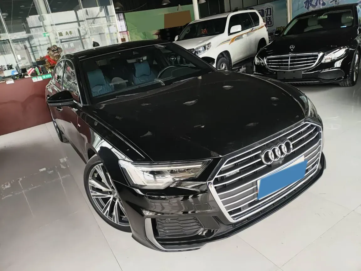 2021 Audi A6L 2.0T 224HP L4 7DCT,autocango,china used car exporter,china ev exporter,chinese used car exporter,chinese used ev exporter
