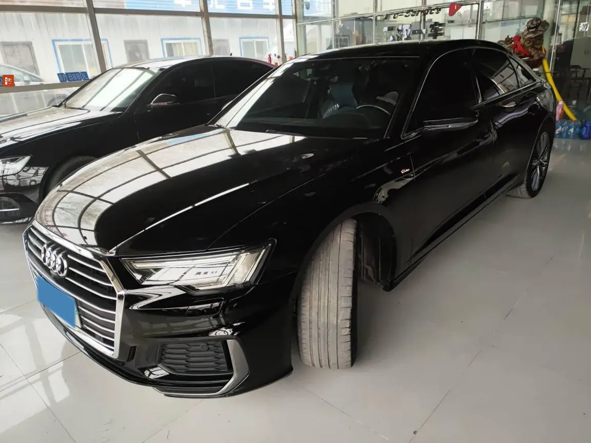 2021 Audi A6L 2.0T 224HP L4 7DCT,autocango,china used car exporter,china ev exporter,chinese used car exporter,chinese used ev exporter