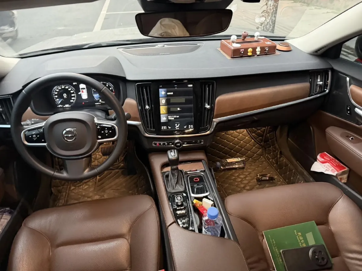 2019 Mercedes-Benz E Class 1.5T 184HP L4 9AT,autocango,china used car exporter,china ev exporter,chinese used car exporter,chinese used ev exporter