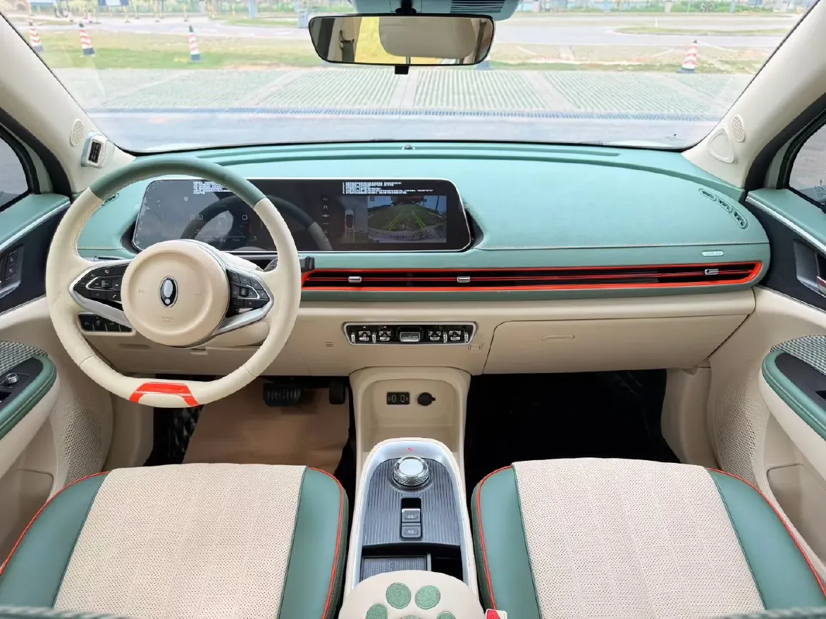 2022 ChangAn CS75 Plus 1.5T 178HP L4 6AT,autocango,china used car exporter,china ev exporter,chinese used car exporter,chinese used ev exporter