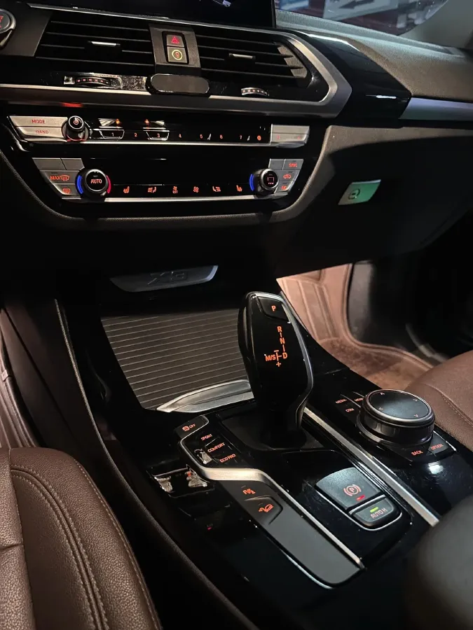 2020 BMW X3 2.0T 184HP L4 8AT,autocango,china used car exporter,china ev exporter,chinese used car exporter,chinese used ev exporter