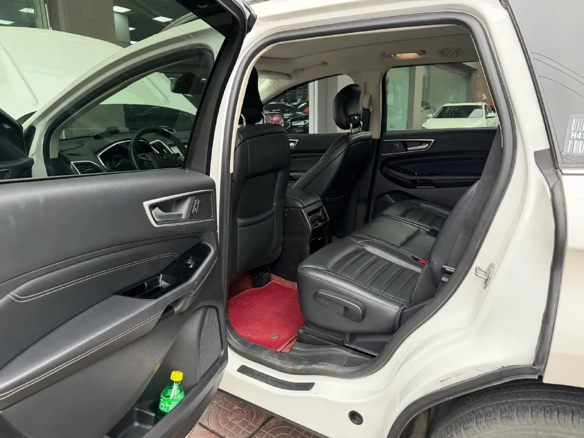 2018 Ford Edge 2.0T 245HP L4 6AT,autocango,china used car exporter,china ev exporter,chinese used car exporter,chinese used ev exporter