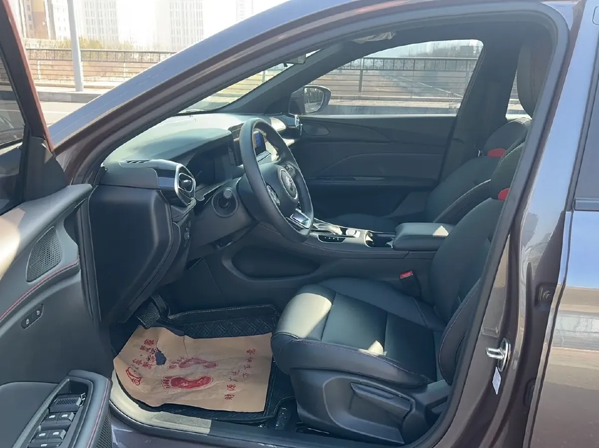 2025 MG 5 1.5L 129HP L4 CVT,autocango,china used car exporter,china ev exporter,chinese used car exporter,chinese used ev exporter