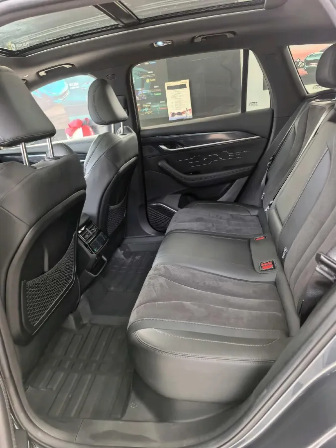 2024 Geely Monjaro 2.0T 238HP L4 8AT,autocango,china used car exporter,china ev exporter,chinese used car exporter,chinese used ev exporter