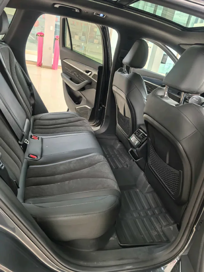 2024 Geely Monjaro 2.0T 238HP L4 8AT,autocango,china used car exporter,china ev exporter,chinese used car exporter,chinese used ev exporter