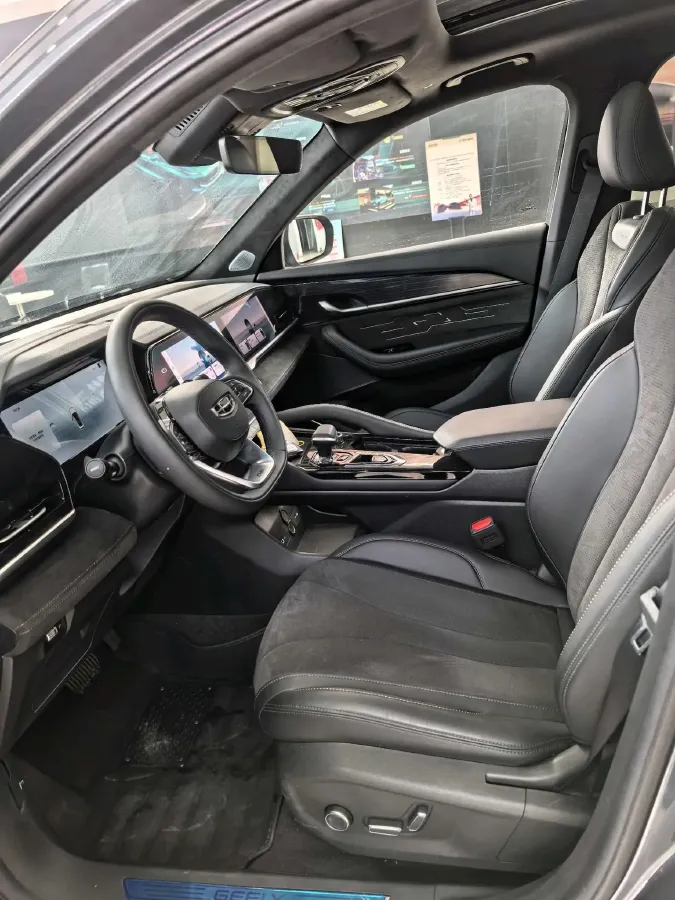 2024 Geely Monjaro 2.0T 238HP L4 8AT,autocango,china used car exporter,china ev exporter,chinese used car exporter,chinese used ev exporter