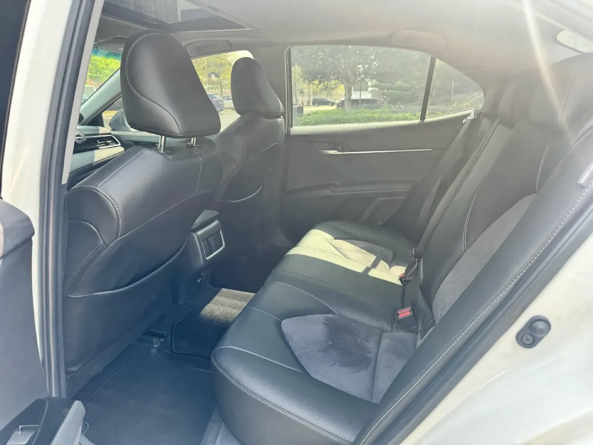 2021 Toyota Camry 2.0L 178HP L4 CVT,autocango,china used car exporter,china ev exporter,chinese used car exporter,chinese used ev exporter