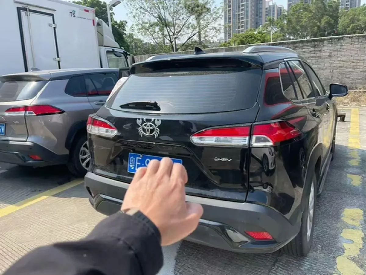 2024 Toyota Frontlander 2.0L 152HP L4 E-CVT Hybrid,autocango,china used car exporter,china ev exporter,chinese used car exporter,chinese used ev exporter