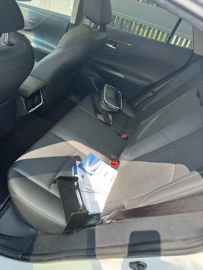 2022 Toyota Harrier 2.0L 171HP L4 CVT,autocango,china used car exporter,china ev exporter,chinese used car exporter,chinese used ev exporter