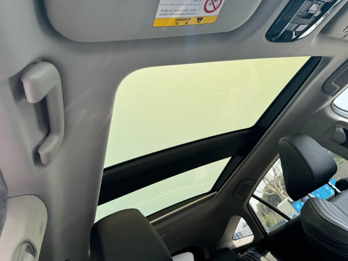 2022 Toyota Harrier 2.0L 171HP L4 CVT,autocango,china used car exporter,china ev exporter,chinese used car exporter,chinese used ev exporter