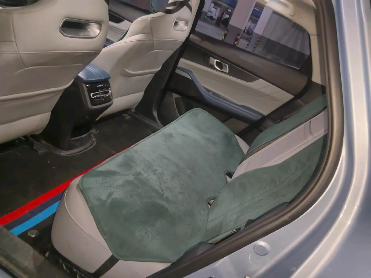 2023 ChangAn UNI-K iDD 1.5T 170HP L4 6TCT PHEV 28.39KWH,autocango,china used car exporter,china ev exporter,chinese used car exporter,chinese used ev exporter