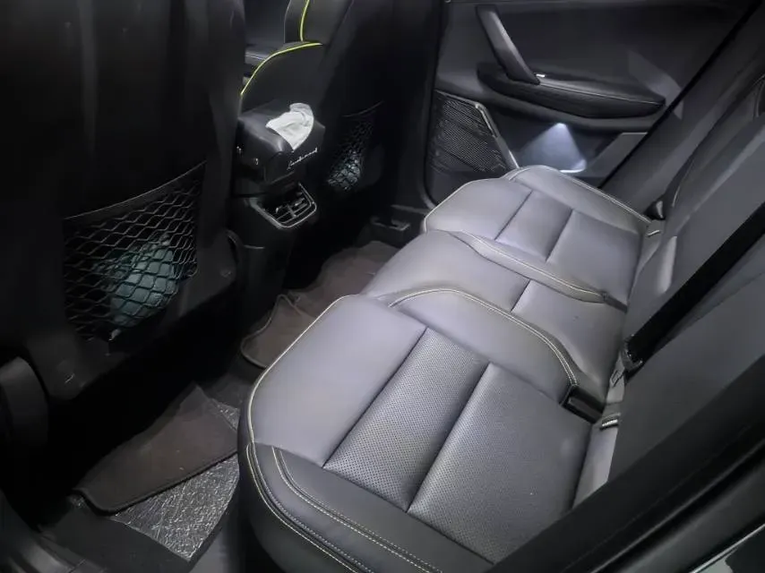 2023 LYNK&CO 03 1.5T 181HP L4 7DCT,autocango,china used car exporter,china ev exporter,chinese used car exporter,chinese used ev exporter