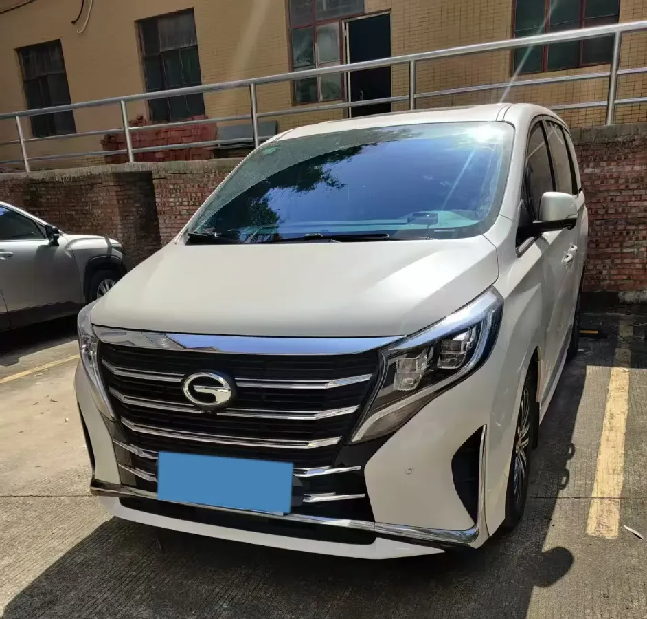 2021 GAC Trumpchi M8 2.0T 252HP L4 8AT,autocango,china used car exporter,china ev exporter,chinese used car exporter,chinese used ev exporter