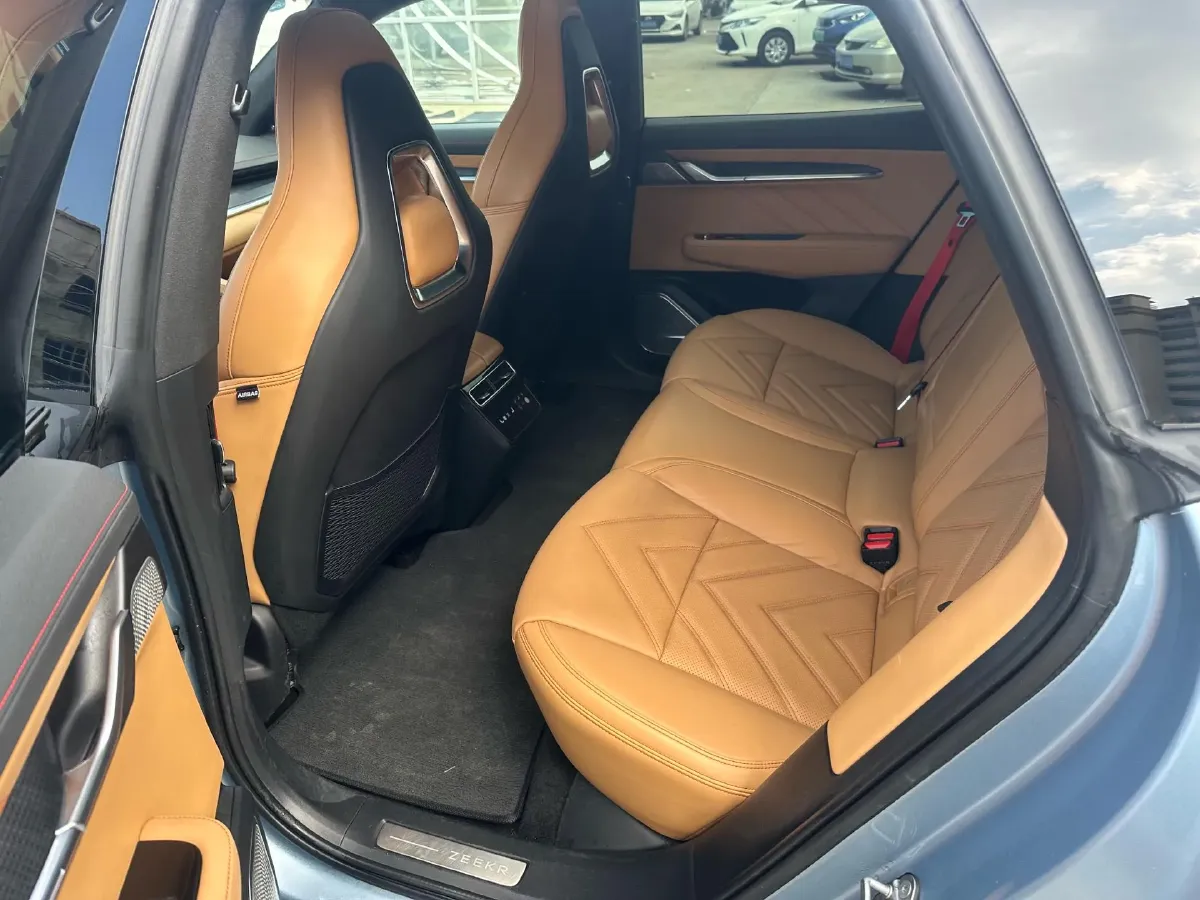 2022 Zeekr 001 BEV 100KWH,autocango,china used car exporter,china ev exporter,chinese used car exporter,chinese used ev exporter