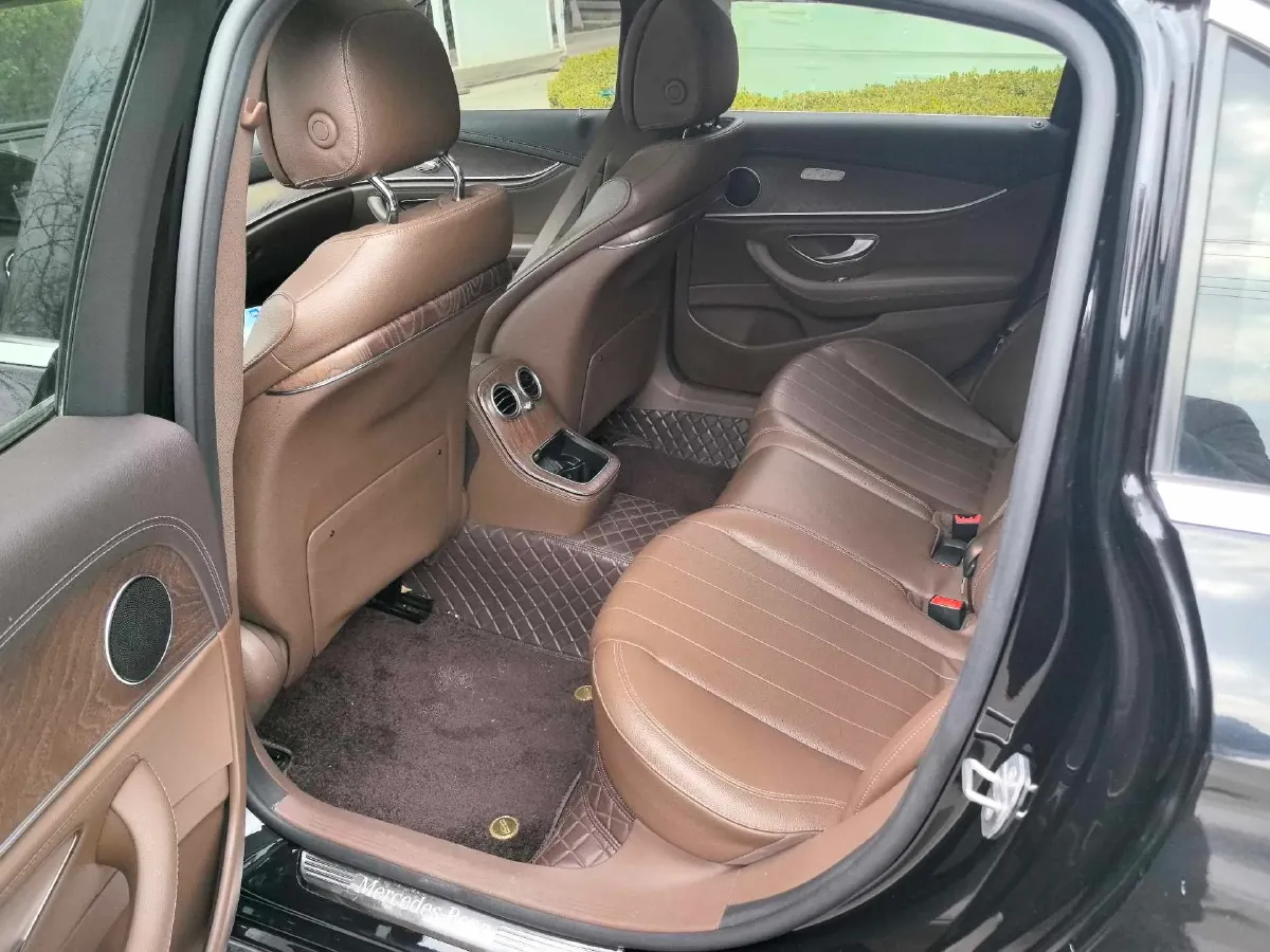 2021 Mercedes-Benz E Class 1.5T 184HP L4 9AT,autocango,china used car exporter,china ev exporter,chinese used car exporter,chinese used ev exporter