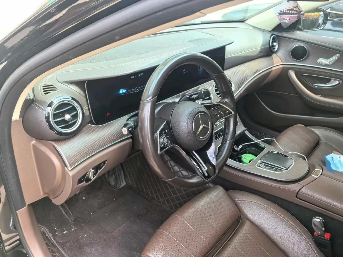 2021 Mercedes-Benz E Class 1.5T 184HP L4 9AT,autocango,china used car exporter,china ev exporter,chinese used car exporter,chinese used ev exporter