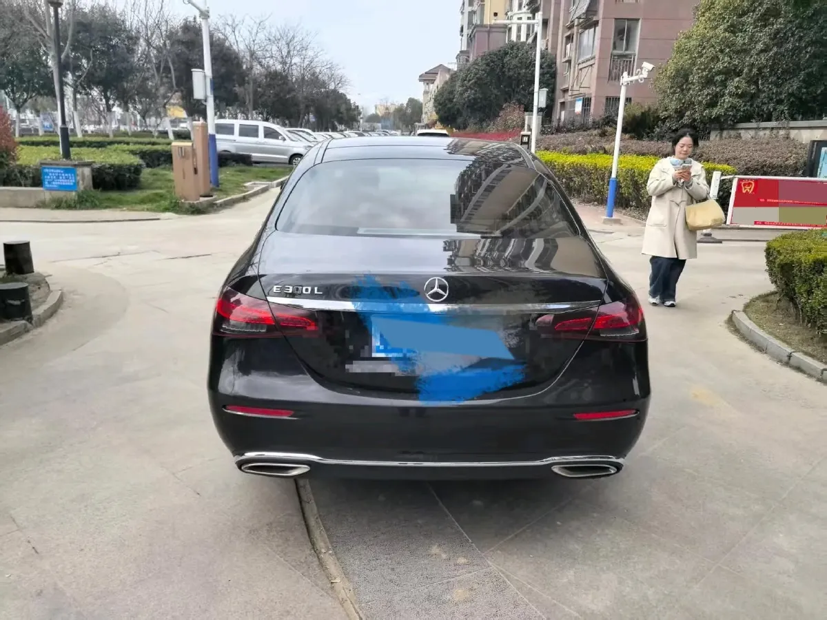 2021 Mercedes-Benz E Class 1.5T 184HP L4 9AT,autocango,china used car exporter,china ev exporter,chinese used car exporter,chinese used ev exporter