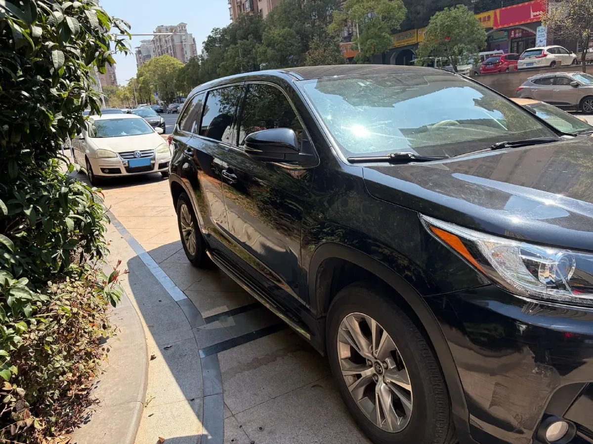 2018 Toyota Highlander 2.0T 220HP L4 6AT,autocango,china used car exporter,china ev exporter,chinese used car exporter,chinese used ev exporter