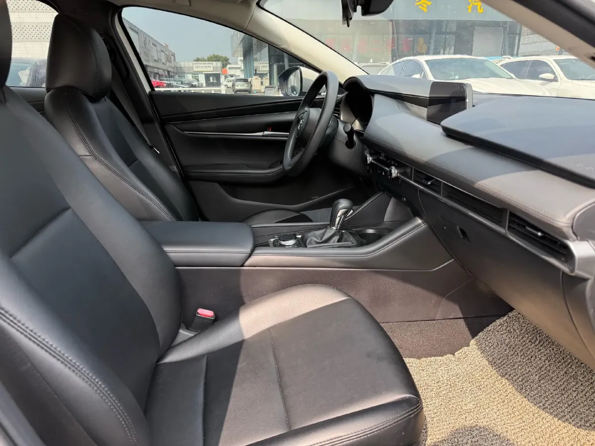 2020 Mazda 3 Axela 1.5L 117HP L4 6AT,autocango,china used car exporter,china ev exporter,chinese used car exporter,chinese used ev exporter