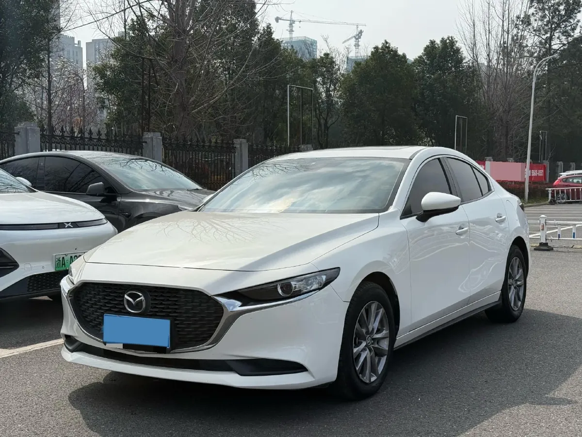 2020 Mazda 3 Axela 1.5L 117HP L4 6AT,autocango,china used car exporter,china ev exporter,chinese used car exporter,chinese used ev exporter