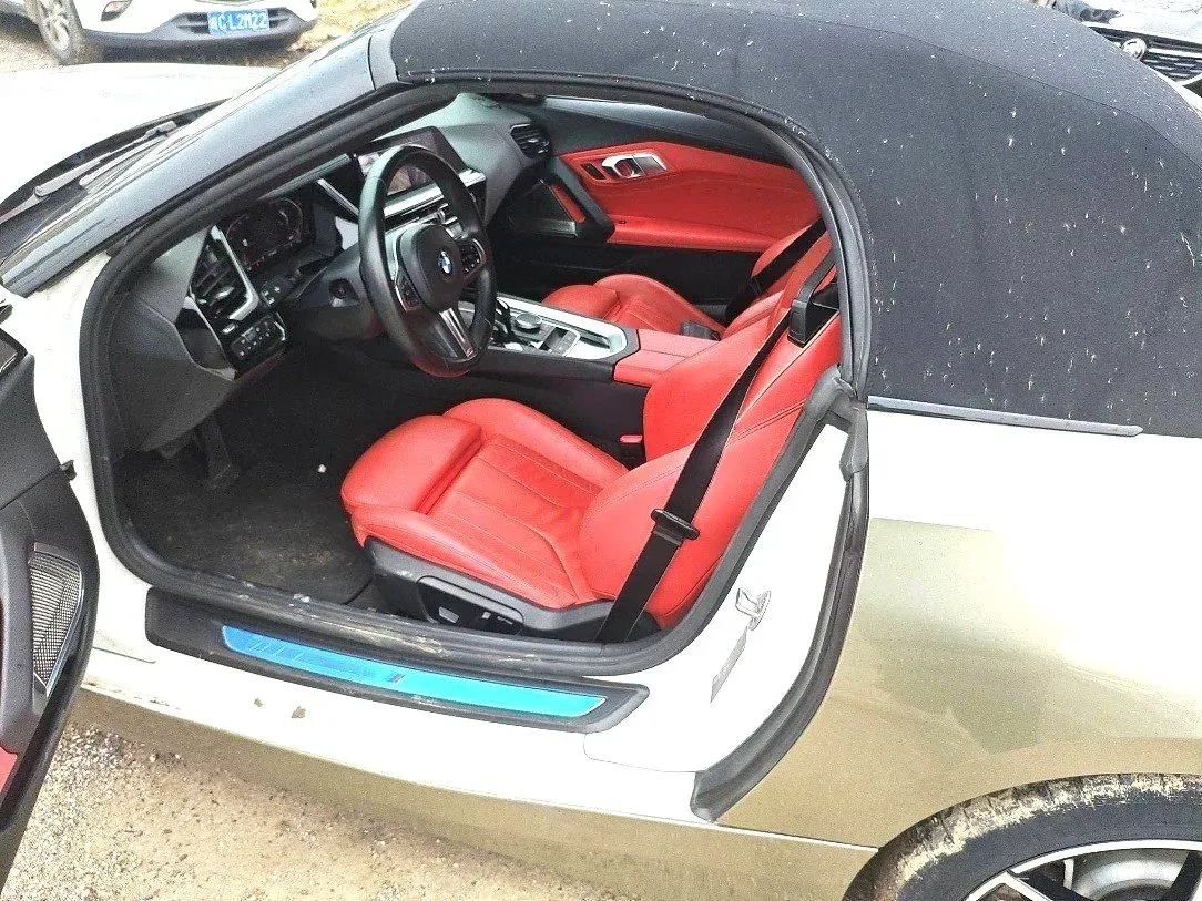2019 BMW Z4 2.0T 197HP L4 8AT,autocango,china used car exporter,china ev exporter,chinese used car exporter,chinese used ev exporter