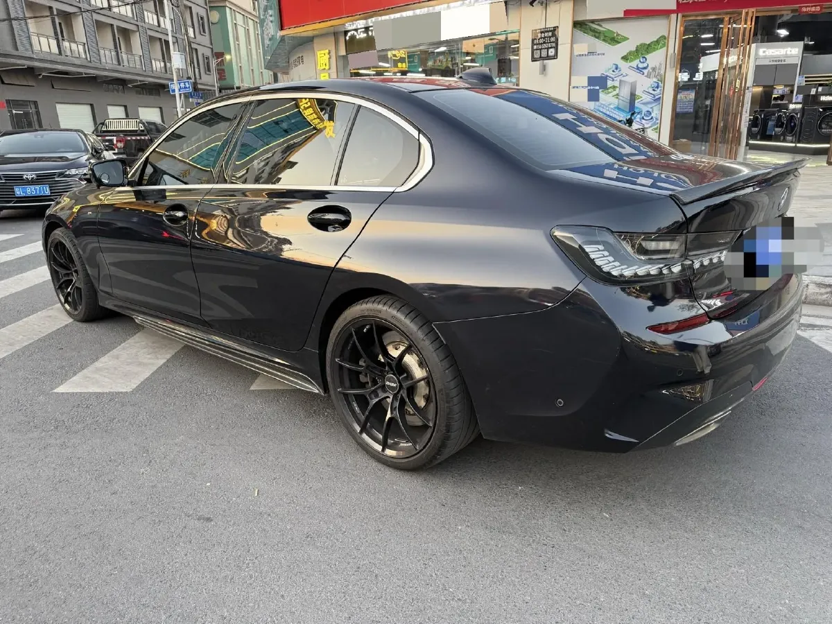 2021 BMW 3 Series 2.0T 184HP L4 8AT,autocango,china used car exporter,china ev exporter,chinese used car exporter,chinese used ev exporter