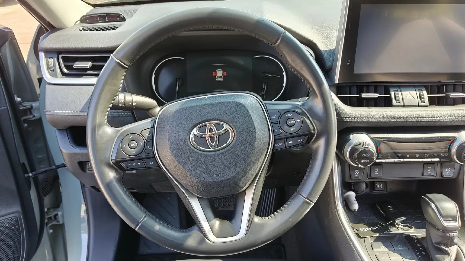 2021 Toyota RAV4 2.0L 171HP L4 CVT,autocango,china used car exporter,china ev exporter,chinese used car exporter,chinese used ev exporter