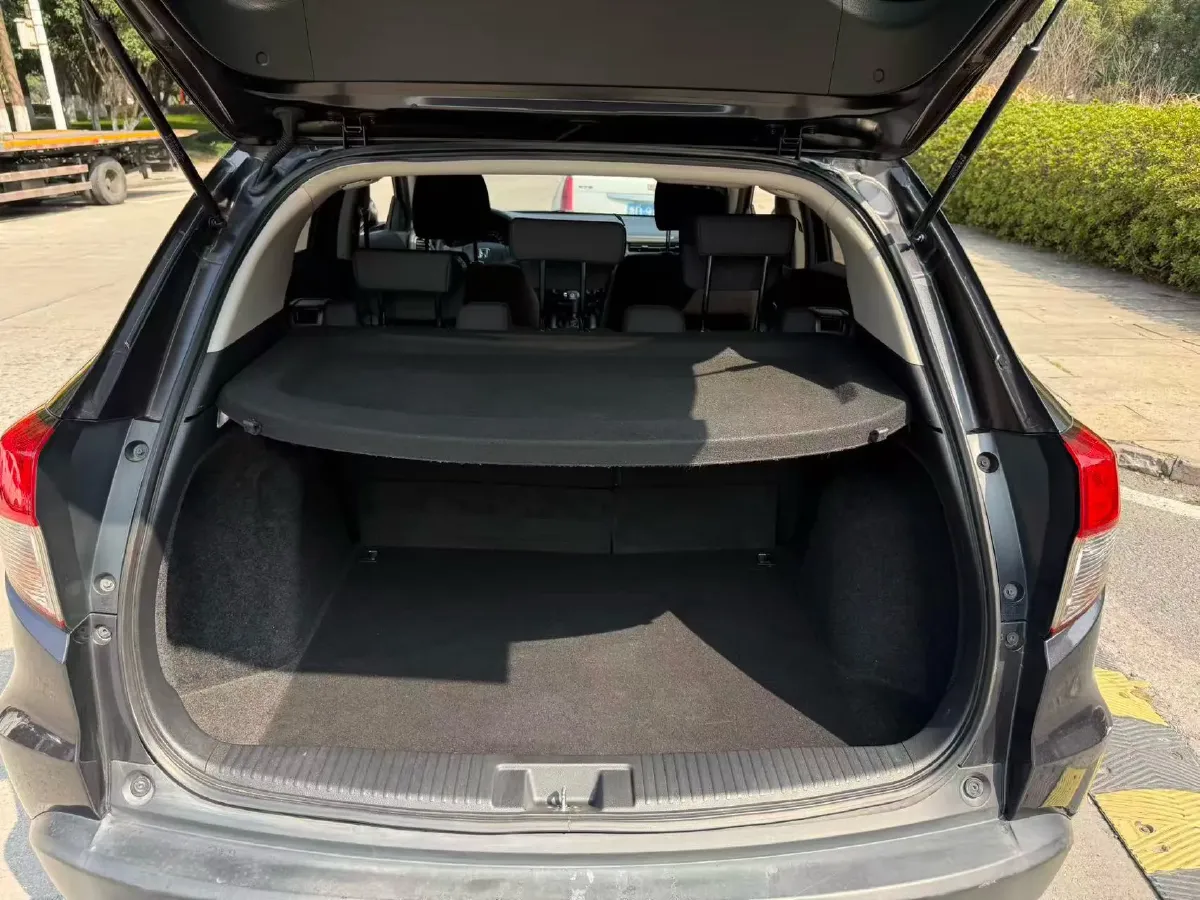 2020 Honda Vezel 1.5L 131HP L4 CVT,autocango,china used car exporter,china ev exporter,chinese used car exporter,chinese used ev exporter