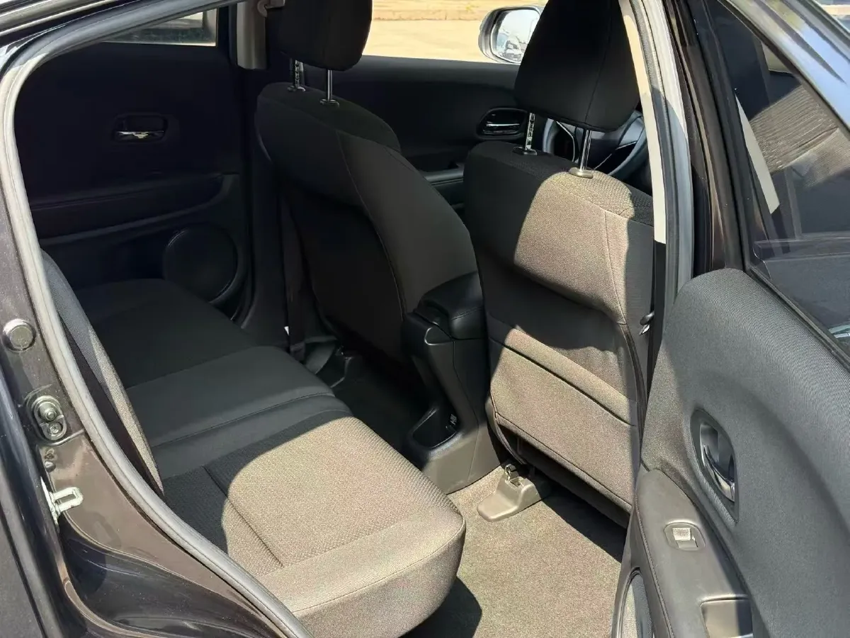 2020 Honda Vezel 1.5L 131HP L4 CVT,autocango,china used car exporter,china ev exporter,chinese used car exporter,chinese used ev exporter