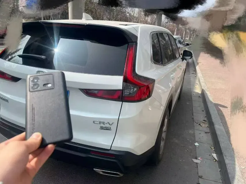 2023 Honda CR-V 1.5T 193HP L4 CVT,autocango,china used car exporter,china ev exporter,chinese used car exporter,chinese used ev exporter