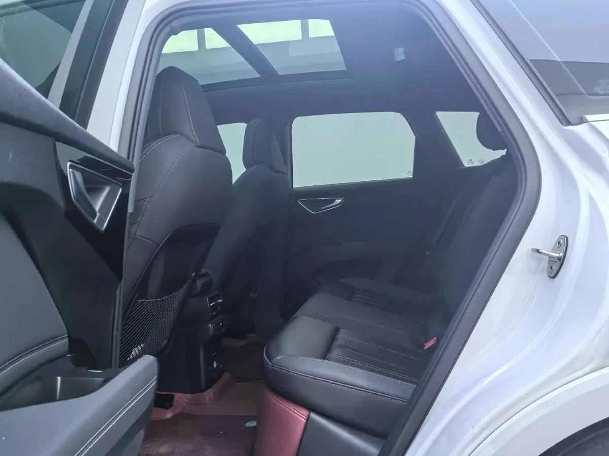 2023 Audi Q4 e-tron BEV 84.8KWH,autocango,china used car exporter,china ev exporter,chinese used car exporter,chinese used ev exporter