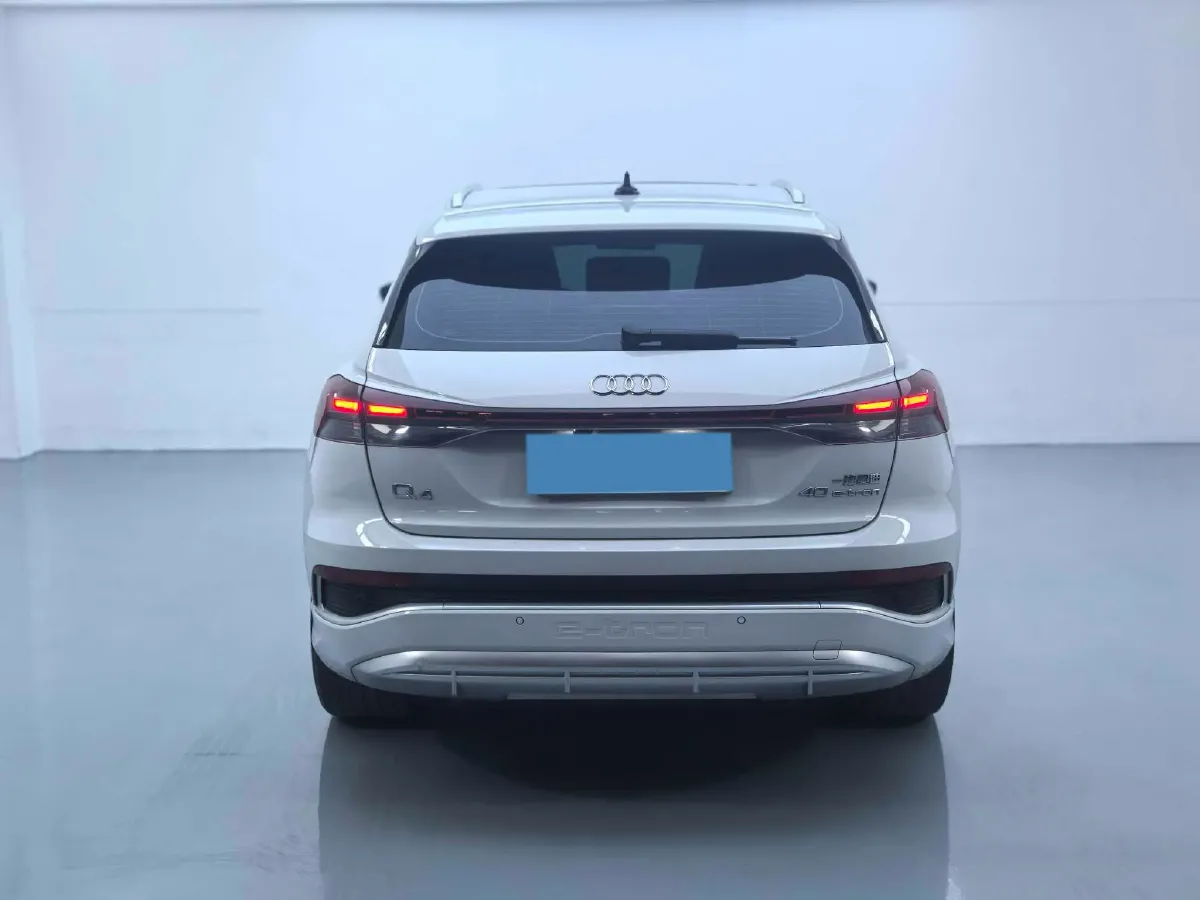 2023 Audi Q4 e-tron BEV 84.8KWH,autocango,china used car exporter,china ev exporter,chinese used car exporter,chinese used ev exporter