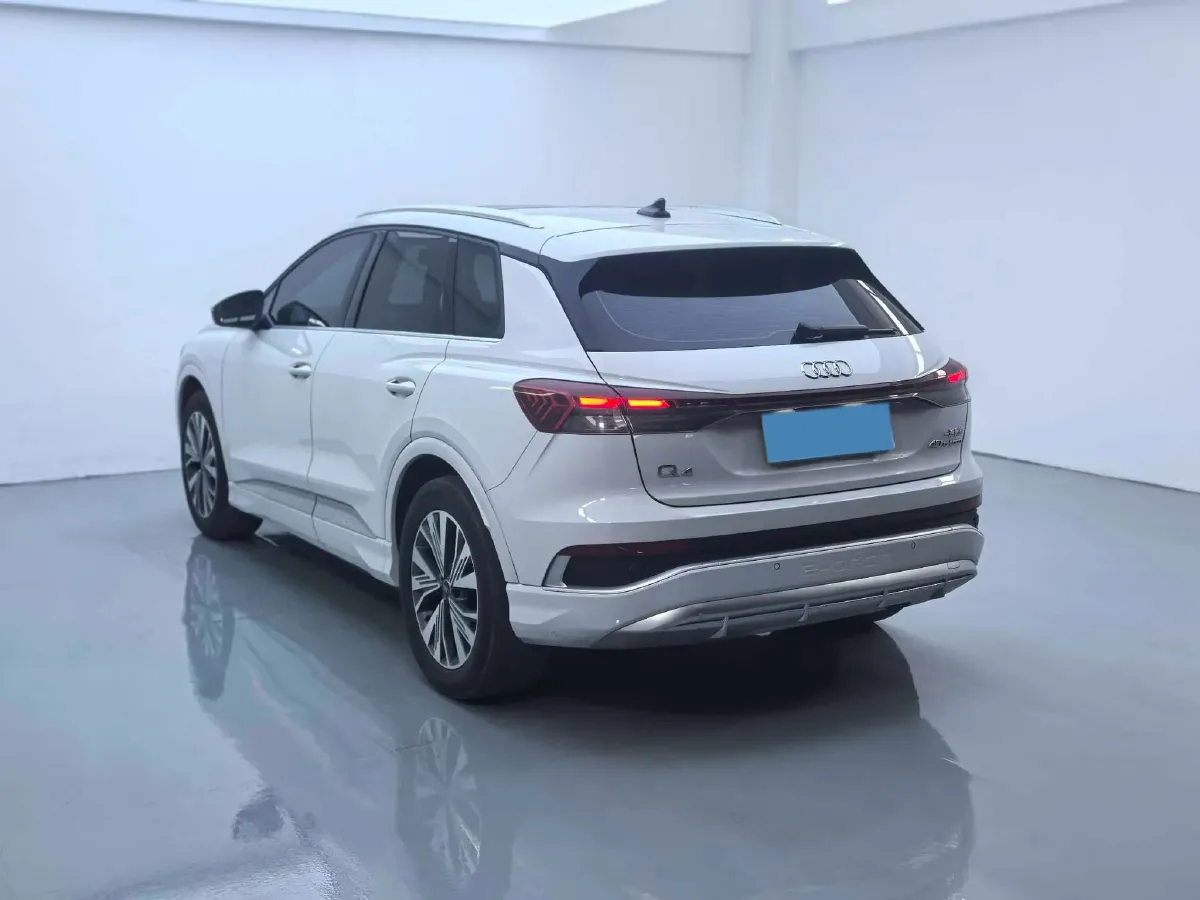 2023 Audi Q4 e-tron BEV 84.8KWH,autocango,china used car exporter,china ev exporter,chinese used car exporter,chinese used ev exporter
