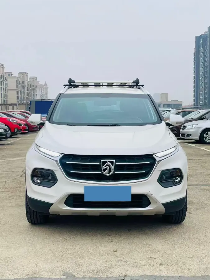 2017 HaiMa S5 Young Edition 1.6L 122HP L4 5MT,autocango,china used car exporter,china ev exporter,chinese used car exporter,chinese used ev exporter