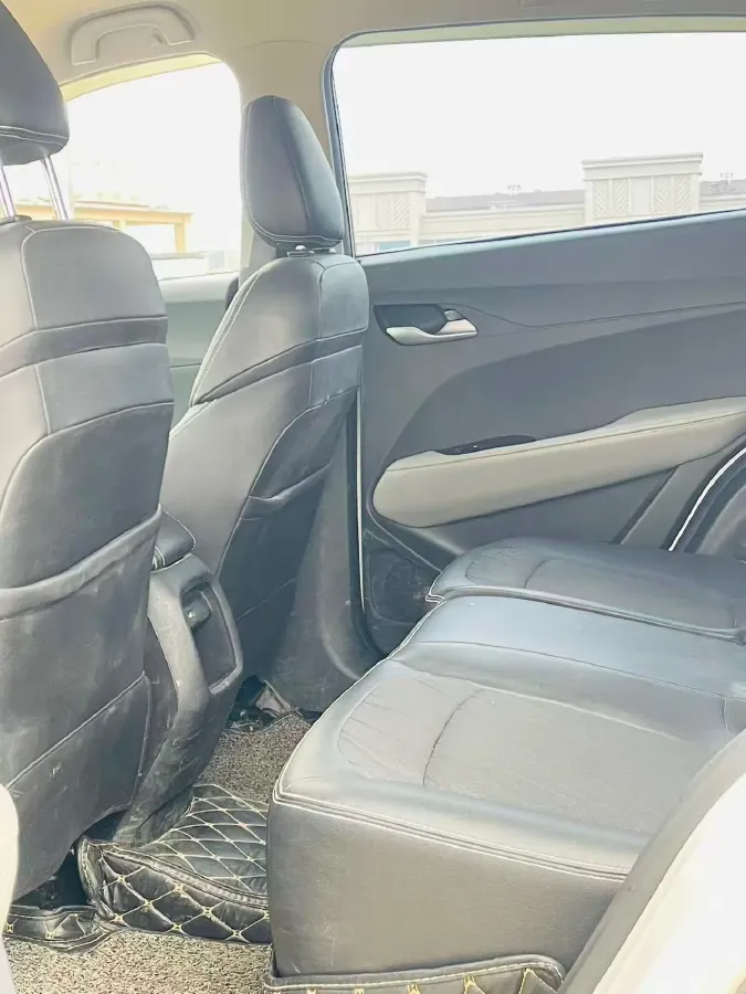 2017 HaiMa S5 Young Edition 1.6L 122HP L4 5MT,autocango,china used car exporter,china ev exporter,chinese used car exporter,chinese used ev exporter