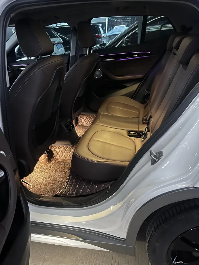 2022 BMW X2 2.0T 192HP L4 7DCT,autocango,china used car exporter,china ev exporter,chinese used car exporter,chinese used ev exporter