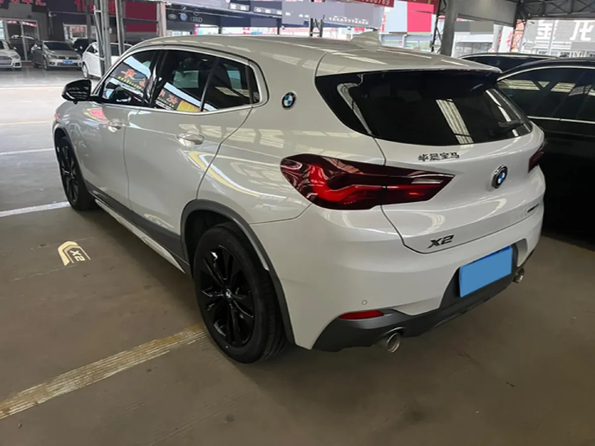 2022 BMW X2 2.0T 192HP L4 7DCT,autocango,china used car exporter,china ev exporter,chinese used car exporter,chinese used ev exporter