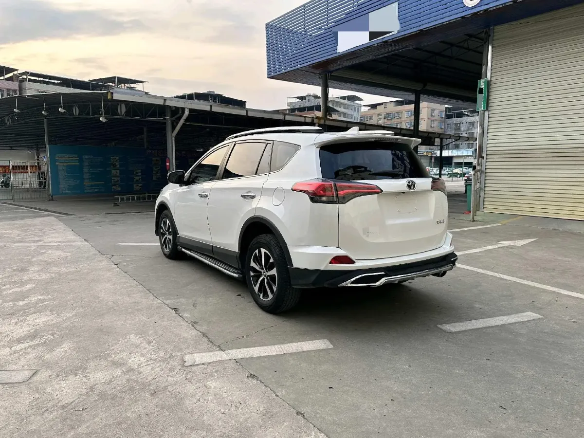 2019 Toyota RAV4 2.0L 151HP L4 CVT,autocango,china used car exporter,china ev exporter,chinese used car exporter,chinese used ev exporter
